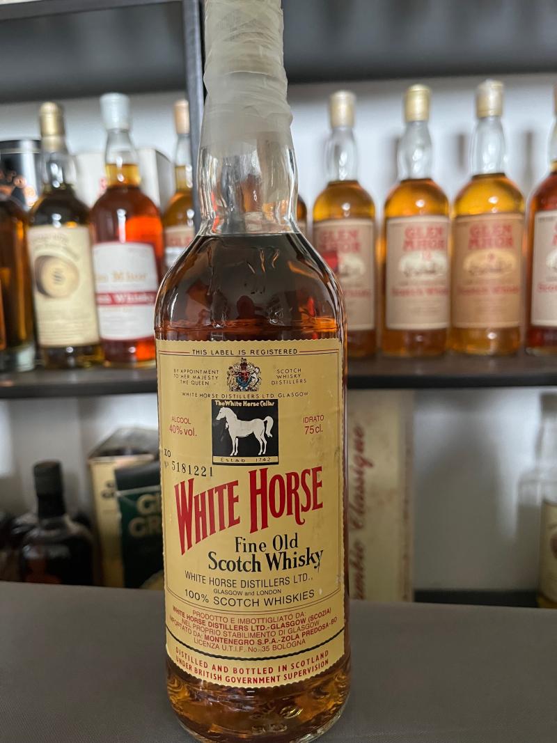 White Horse Fine Old Scotch Whisky - Whiskybase - Ratings and 