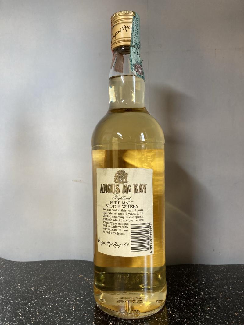 Angus McKay 05-year-old - Whiskybase - Ratings and reviews for whisky