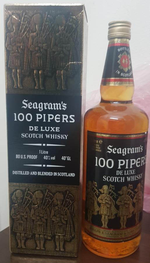 100 Pipers De Luxe Scotch Whisky SgrS - Ratings and reviews