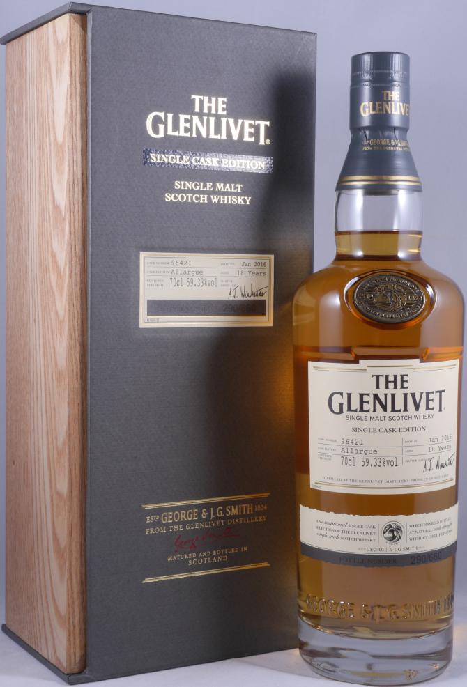 Single cask. Гленливет 18. Glenlivet Single Malt Cask strength. The Glenlivet Single Malt rare Cask. Glenlivet бар.